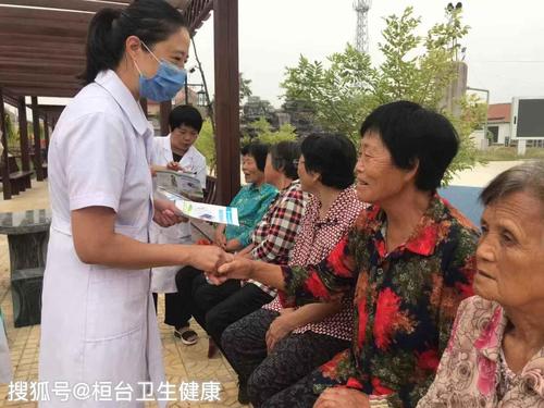 情暖中秋 健康同行——荊家鎮(zhèn)衛(wèi)生院進(jìn)集市送健康服務(wù)