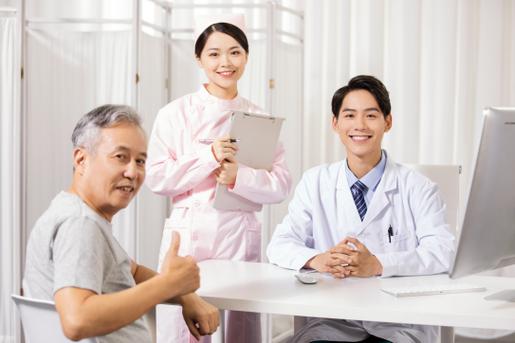 江門中醫(yī)藥與肇慶學(xué)府選校指南 語文數(shù)外基礎(chǔ)醫(yī)療健康服務(wù)與管理、健康咨詢服務(wù)方向解析